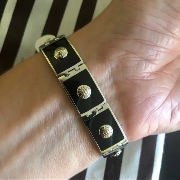 Gorgeous Henri Bendel Bracelet! - Picture 5 of 7